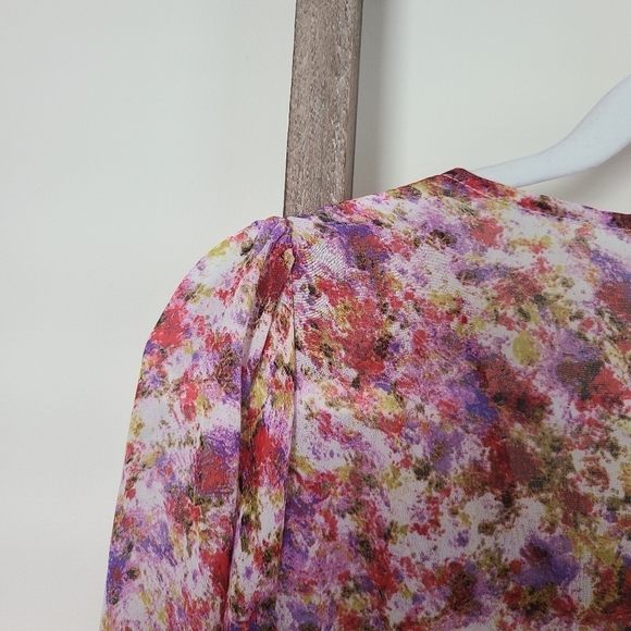 ⭐️40% Off⭐️ Philosophy Republic Clothing Floral Sheer Blouse - Picture 10 of 10